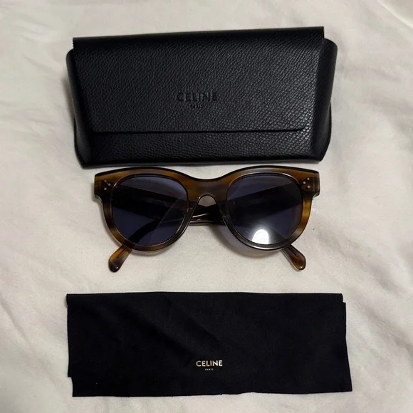 Celine Tortoise Shell Sunglasses with Blue-ish Lenses and Black Case - Picture 1 of 1